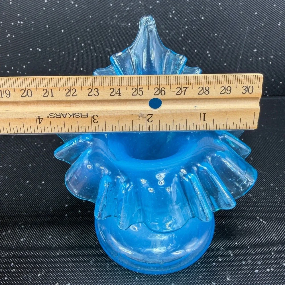 Vintage Blue Blown Art Glass Ruffled Jack in the Pulpit Vase Vessel 5in